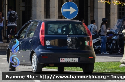 Fiat Punto III serie
Aeronautica Militare Italiana
46° Brigata Aerea
AM CC 835
Parole chiave: Fiat Punto_IIIserie