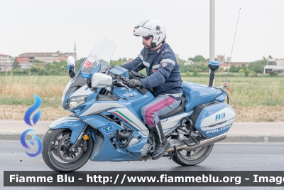 Yamaha FJR 1300 II serie
Polizia di Stato
Polizia Stradale
Allestimento Elevox
In scorta alla Mille Miglia 2022
Parole chiave: Yamaha FJR_1300_IIserie