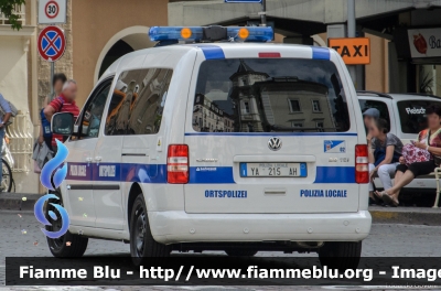 Volkswagen Caddy III serie restyle
Polizia Municipale - StadtPolizei
Merano - Meran (BZ)
Allesita Bertazzoni
POLIZIA LOCALE YA 215 AH
Parole chiave: Volkswagen Caddy_IIIserie_restyle POLIZIALOCALEYA215AH