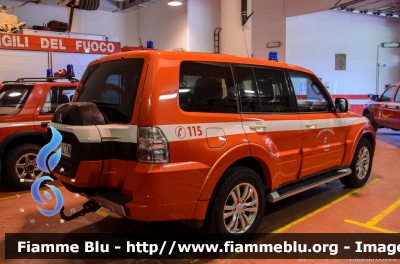 Mitsubishi Pajero IV serie
Vigili del Fuoco
Unione distrettuale di Cles
Corpo Volontario di Rumo (TN)
VF 6J4 TN
Parole chiave: Mitsubishi Pajero_IVserie VF6J4TN