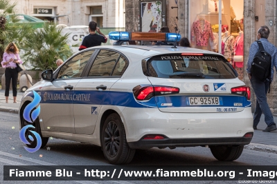 Fiat Nuova Tipo Street
Polizia Roma Capitale
Allestimento Elevox
Parole chiave: Fiat Nuova_Tipo_Street