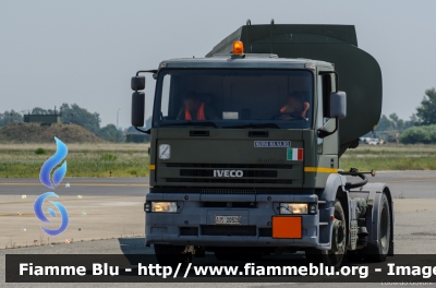 Iveco EuroTech 440E38
Aeronautica Militare Italiana
46° Brigata Aerea
con Cisterna Nuova Ma.Na.Ro.
AM 20256
AM 34503r
Parole chiave: Iveco EuroTech_440E38 AM20256 AM34503r