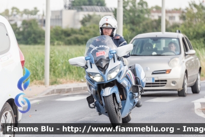 Yamaha FJR 1300 II serie
Polizia di Stato
Polizia Stradale
Allestimento Elevox
In scorta alla Mille Miglia 2022
Parole chiave: Yamaha FJR_1300_IIserie