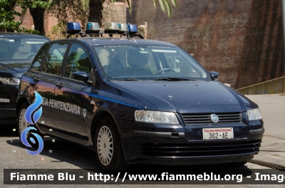 Fiat Stilo II serie
Polizia Penitenziaria
Autovettura per il Nucleo Radiomobile Traduzione
POLIZIA PENITENZIARIA 362 AE
Parole chiave: Fiat Stilo_IIserie POLIZIAPENITENZIARIA362AE