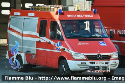 Mercedes-Benz Sprinter II serie
Vigili del Fuoco
Comando Provinciale di Bologna
Polisoccorso Allestito da BAI per Interventi su Autostrade per l'Italia
VF 23944
Parole chiave: Mercedes-Benz Sprinter_IIserie VF23944 Santa_Barbara_2017