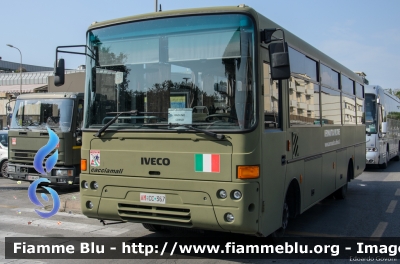 Iveco Cacciamali 100E21
Aeronautica Militare Italiana
quartier generale del C.S.A.M./3° R.A.
AM CC 367
Parole chiave: Iveco Cacciamali 100E21 AMCC367