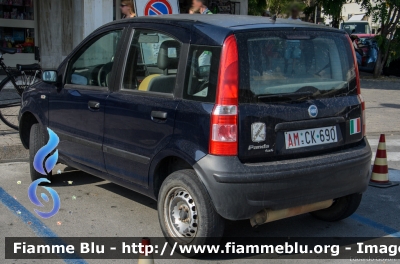 Fiat Nuova Panda 4x4 I serie
Aeronautica Militare Italiana
46° Brigata Aerea
AM CK 690
Parole chiave: Fiat Nuova_Panda_4x4_Iserie AMCK690