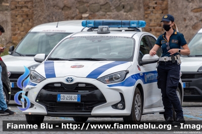 Toyota Yaris Hybrid IV serie
Polizia Roma Capitale
Allestimento Elevox
Parole chiave: Toyota Yaris_Hybrid_IVserie