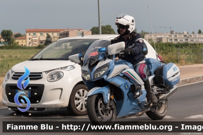 Yamaha FJR 1300 II serie
Polizia di Stato
Polizia Stradale
Allestimento Elevox
In scorta alla Mille Miglia 2022
Parole chiave: Yamaha FJR_1300_IIserie