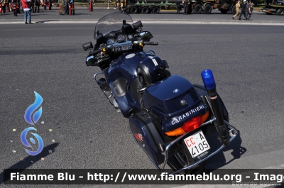 Bmw R850RT I serie
Carabinieri
CC A4105
Parole chiave: Bmw R850RT_Iserie CCA4105 Festa_della_Repubblica_2011