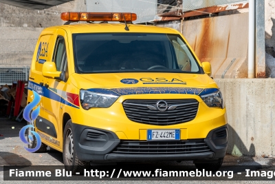 Opel Combo
G.S.A. - Servizio Antincendio
In servizio sull’autostrada A12
Parole chiave: Opel Combo