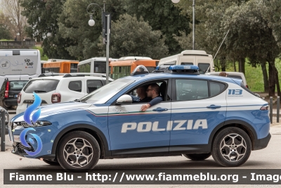 Alfa-Romeo Tonale
Polizia di Stato
Squadra Volante
Allestimento FCA
POLIZIA M8201
Parole chiave: Alfa-Romeo Tonale