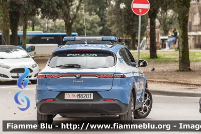 Alfa-Romeo Tonale
Polizia di Stato
Squadra Volante
Allestimento FCA
POLIZIA M8201
Parole chiave: Alfa-Romeo Tonale