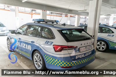 Skoda Octavia Wagon VI serie
Polizia di Stato
Polizia Autostradale
in servizio sulla rete Autostrade per l'Italia SPA
POLIZIA M7457
Parole chiave: Skoda Octavia_Wagon_VIserie POLIZIAM7457