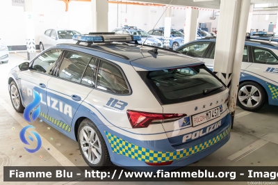 Skoda Octavia Wagon VI serie
Polizia di Stato
Polizia Autostradale
in servizio sulla rete Autostrade per l'Italia SPA
POLIZIA M7457
Parole chiave: Skoda Octavia_Wagon_VIserie POLIZIAM7457