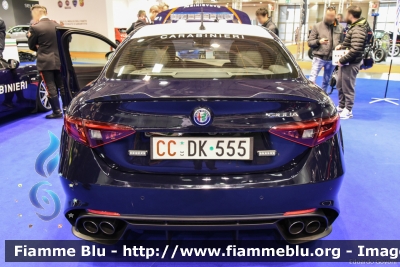 Alfa-Romeo Nuova Giulia Quadrifoglio
Carabinieri
Nucleo Operativo e Radiomobile
CC DK 555
Parole chiave: Alfa-Romeo Nuova_Giulia_Quadrifoglio CCDK555 MotorShow2017