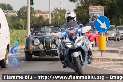 Yamaha FJR 1300 II serie
Polizia di Stato
Polizia Stradale
Allestimento Elevox
In scorta alla Mille Miglia 2022
Parole chiave: Yamaha FJR_1300_IIserie