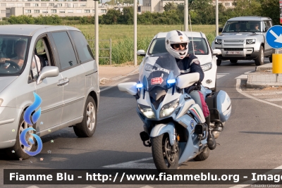 Yamaha FJR 1300 II serie
Polizia di Stato
Polizia Stradale
Allestimento Elevox
In scorta alla Mille Miglia 2022
Parole chiave: Yamaha FJR_1300_IIserie