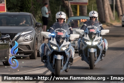 Yamaha FJR 1300 II serie
Polizia di Stato
Polizia Stradale
Allestimento Elevox
In scorta alla Mille Miglia 2022
Parole chiave: Yamaha FJR_1300_IIserie