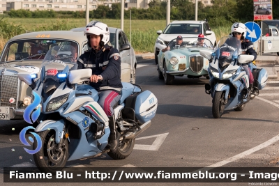 Yamaha FJR 1300 II serie
Polizia di Stato
Polizia Stradale
Allestimento Elevox
In scorta alla Mille Miglia 2022
Parole chiave: Yamaha FJR_1300_IIserie