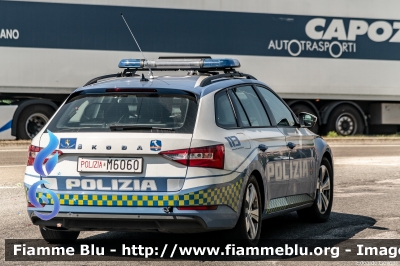 Skoda Superb Wagon III serie restyle
Polizia di Stato
Polizia Autostradale
in servizio sulla rete Autostrade per l'Italia
Allestimento Focaccia
POLIZIA M6060
Parole chiave: Skoda Superb_Wagon_IIIserie_restyle POLIZIAM6060