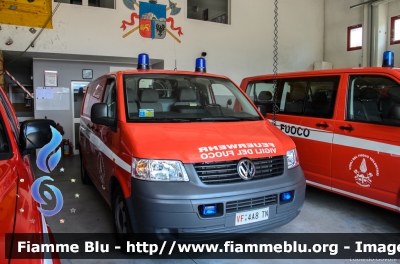 Volkswagen Transpoter T5
Vigili del Fuoco
Unione Distrettuale della Vallagarina
Corpo Volontario di Calliano (TN)
VF 4A8 TN
Parole chiave: Volkswagen Transpoter_T5 VF4A8TN