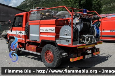 Iveco VM90
Vigili del Fuoco
Unione Distrettuale della Vallagarina
Corpo Volontario di Calliano (TN)
VF D85 TN
Parole chiave: Iveco VM90 VFD85TN