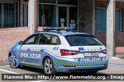 Skoda Superb Wagon III serie restyle
Polizia di Stato
Polizia Autostradale
in servizio sulla rete Autostrade per l'Italia
Allestimento Focaccia
POLIZIA M6060
Parole chiave: Skoda Superb_Wagon_IIIserie_restyle POLIZIAM6060