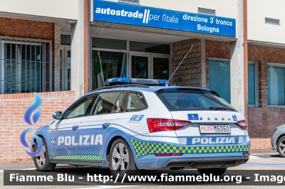 Skoda Superb Wagon III serie restyle
Polizia di Stato
Polizia Autostradale
in servizio sulla rete Autostrade per l'Italia
Allestimento Focaccia
POLIZIA M6060
Parole chiave: Skoda Superb_Wagon_IIIserie_restyle POLIZIAM6060