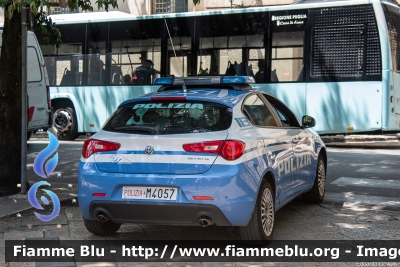 Alfa-Romeo Nuova Giulietta restyle
Polizia di Stato
Squadra Volante
POLIZIA M4057
Parole chiave: Alfa-Romeo Nuova_Giulietta_restyle POLIZIAM4057