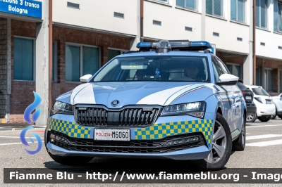 Skoda Superb Wagon III serie restyle
Polizia di Stato
Polizia Autostradale
in servizio sulla rete Autostrade per l'Italia
Allestimento Focaccia
POLIZIA M6060
Parole chiave: Skoda Superb_Wagon_IIIserie_restyle POLIZIAM6060