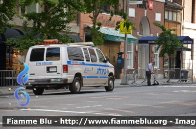 Ford Ecoline
United States of America-Stati Uniti d'America
New York Police Department
Auxiliary
Parole chiave: Ford Ecoline