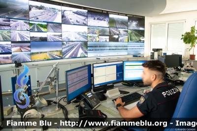 Centro Operativo Autostradale Bologna
Polizia di Stato
Polizia Stradale
Autostrade per l'Italia
