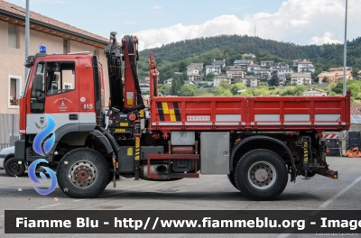 Iveco EuroTrakker 190E34 4x4
Vigili del Fuoco
Unione Distrettuale di Trento
Corpo Volontario di Sopramonte (TN)
VF F55 TN
Parole chiave: Iveco EuroTrakker_190E34_4x4 VFF55TN