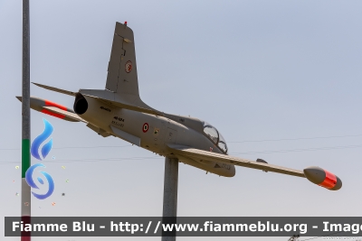 Aermacchi MB-339A
Aeronautica Militare Italiana
61° Stormo
MM 54489
61-33

*Esposto come monumento a Galatina*
Parole chiave: Aermacchi MB-339A