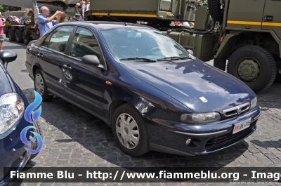 Fiat Marea II serie
Aeronautica Militare
Comando Aeroporto Vigna di Valle - Bracciano (RM)
AM AK 705
Parole chiave: Fiat Marea_IIserie AMAK705 Festa_della_Repubblica_2011