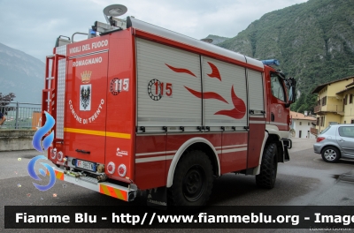 Mercedes-Benz Unimog U20
Vigili del Fuoco
Distretto di Trento
Corpo Volontario di Romagnano (TN)
VF 9H5 TN
Parole chiave: Mercedes-Benz Unimog_U20 VF9H5TN