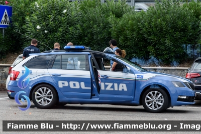 Skoda Octavia V serie
Polizia di Stato
Polizia Stradale in servizio sull'Autostrada A10 "dei fiori"
POLIZIA M3675
Parole chiave: Skoda Octavia_Vserie POLIZIAM3675