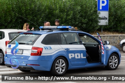 Skoda Octavia V serie
Polizia di Stato
Polizia Stradale in servizio sull'Autostrada A10 "dei fiori"
POLIZIA M3675
Parole chiave: Skoda Octavia_Vserie POLIZIAM3675