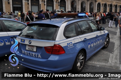 Bmw 320 Touring E91 restyle
Polizia di Stato
Reparto Prevenzione Crimine
POLIZIA H4096
Parole chiave: Bmw 320_Touring_E91_restyle POLIZIAH4096 Festa_della_Repubblica_2011