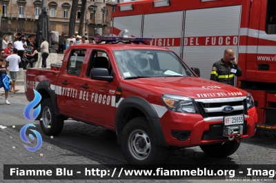 Ford Ranger VII serie
Vigili del Fuoco
Comando Provinciale di Roma
VF 25933
Parole chiave: Ford Ranger_VIIserie VF25933 Festa_della_Repubblica_2011