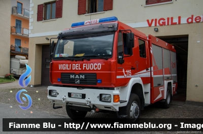 Man LE280B
Vigili del Fuoco
Unione Distrettuale di Fondo
Corpo Volontario di Brez (TN)
Allestimento Kofler Fahrzeugbau
VF Z54 TN
Parole chiave: Man LE280B VFZ54TN