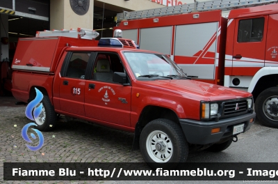 Mitsubishi L200 I serie
Vigili del Fuoco
Unione Distrettuale di Fondo
Corpo Volontario di Brez (TN)
Allestimento Rosenbauer Brandschutz
VF E70 TN 
Parole chiave: Mitsubishi L200_Iserie VFE70TN