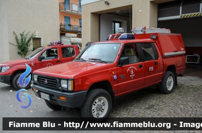 Mitsubishi L200 I serie
Vigili del Fuoco
Unione Distrettuale di Fondo
Corpo Volontario di Brez (TN)
Allestimento Rosenbauer Brandschutz
VF E70 TN 
Parole chiave: Mitsubishi L200_Iserie VFE70TN