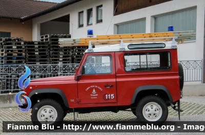 Land-Rover Defender 90
Vigili del Fuoco
Unione Distrettuale di Fondo
Corpo Volontario di Romeno (TN)
VF H39 TN
Parole chiave: Land-Rover Defender_90 VFH39TN