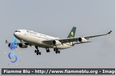 Airbus A340-213
المملكة العربية السعودية - Saudi Arabia - Arabia Saudita
Saudi Arabia Governament
HZ-HM5
Parole chiave: Airbus A340-213