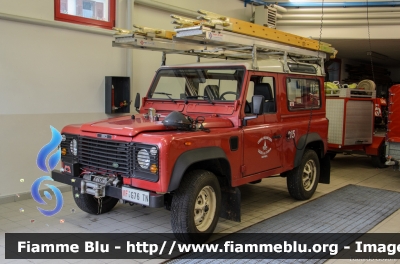 Land-Rover Defender 90
Vigili del Fuoco
Unione Distrettuale di Fondo
Corpo Volontario di Dambel (TN)
VF G76 TN
Parole chiave: Land-Rover Defender_90 VFG76TN