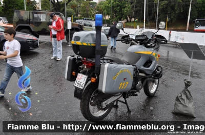 Aprilia Pegaso 650 II Serie
Guardia di Finanza
GdiF 11664
Parole chiave: Aprilia Pegaso_650_IIserie GdiF11664 Festa_della_Repubblica_2011