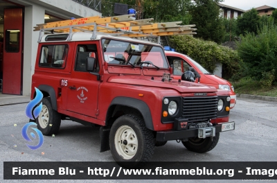 Land-Rover Defender 90
Vigili del Fuoco
Unione Distrettuale di Fondo
Corpo Volontario di Revò (TN)
VF H80 TN
Parole chiave: Land-Rover Defender_90 VFH80TN