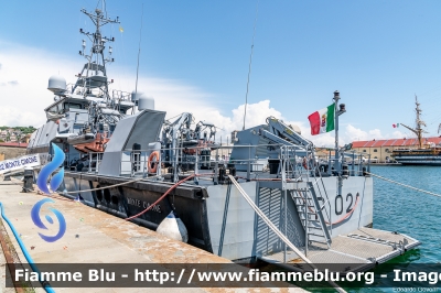 Pattugliatore Classe Monte Sperone
Guardia di Finanza
P 02 Monte Cimone
Costruito dai Cantieri Navali Vittoria
Parole chiave: SeaFuture2023